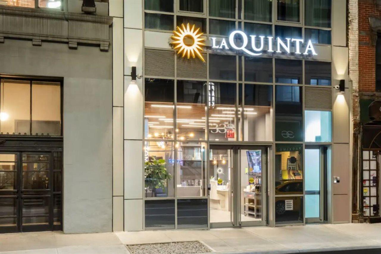La Quinta By Wyndham Time Square South Hotel New York Exterior photo