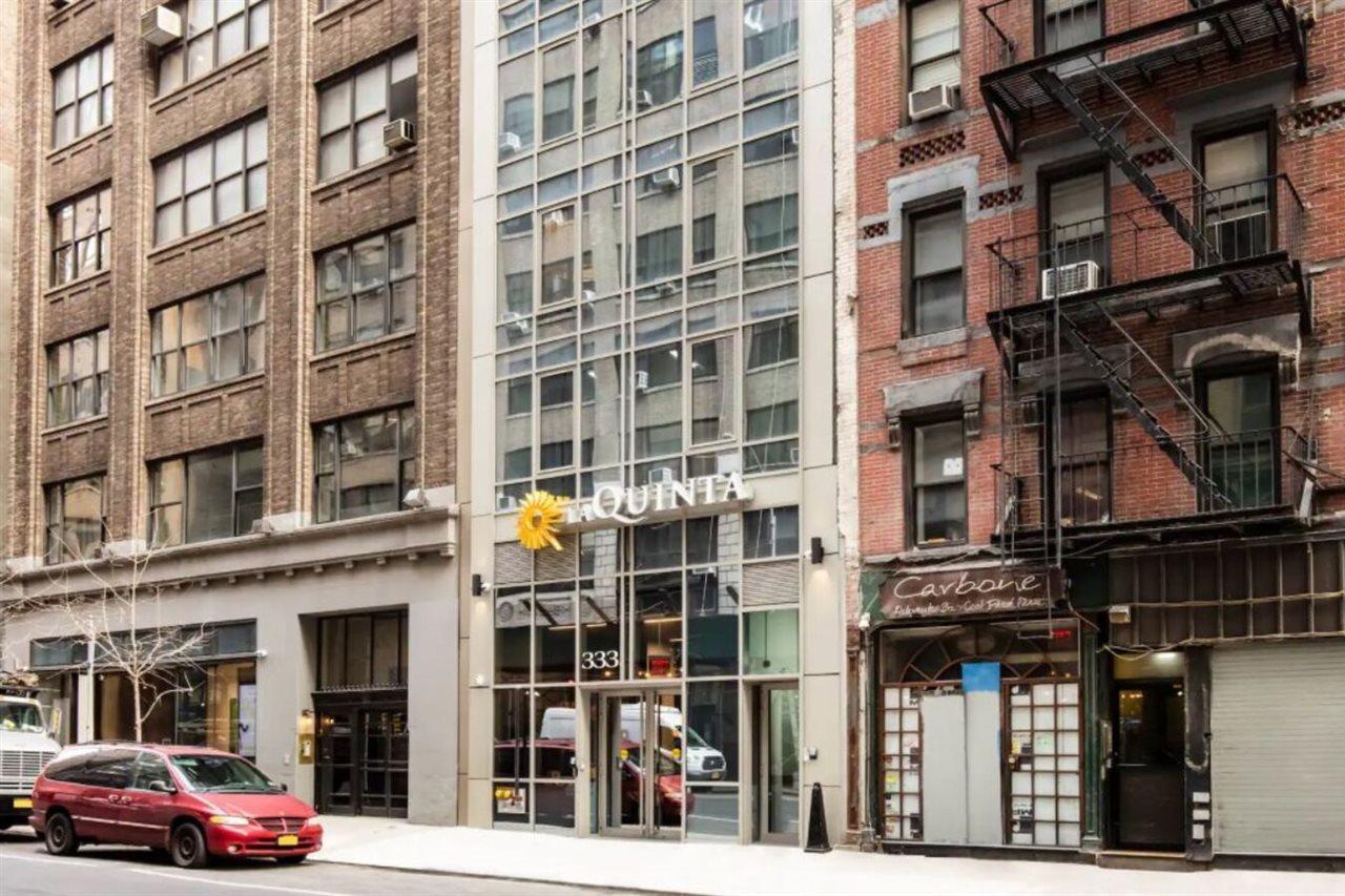 La Quinta By Wyndham Time Square South Hotel New York Exterior photo