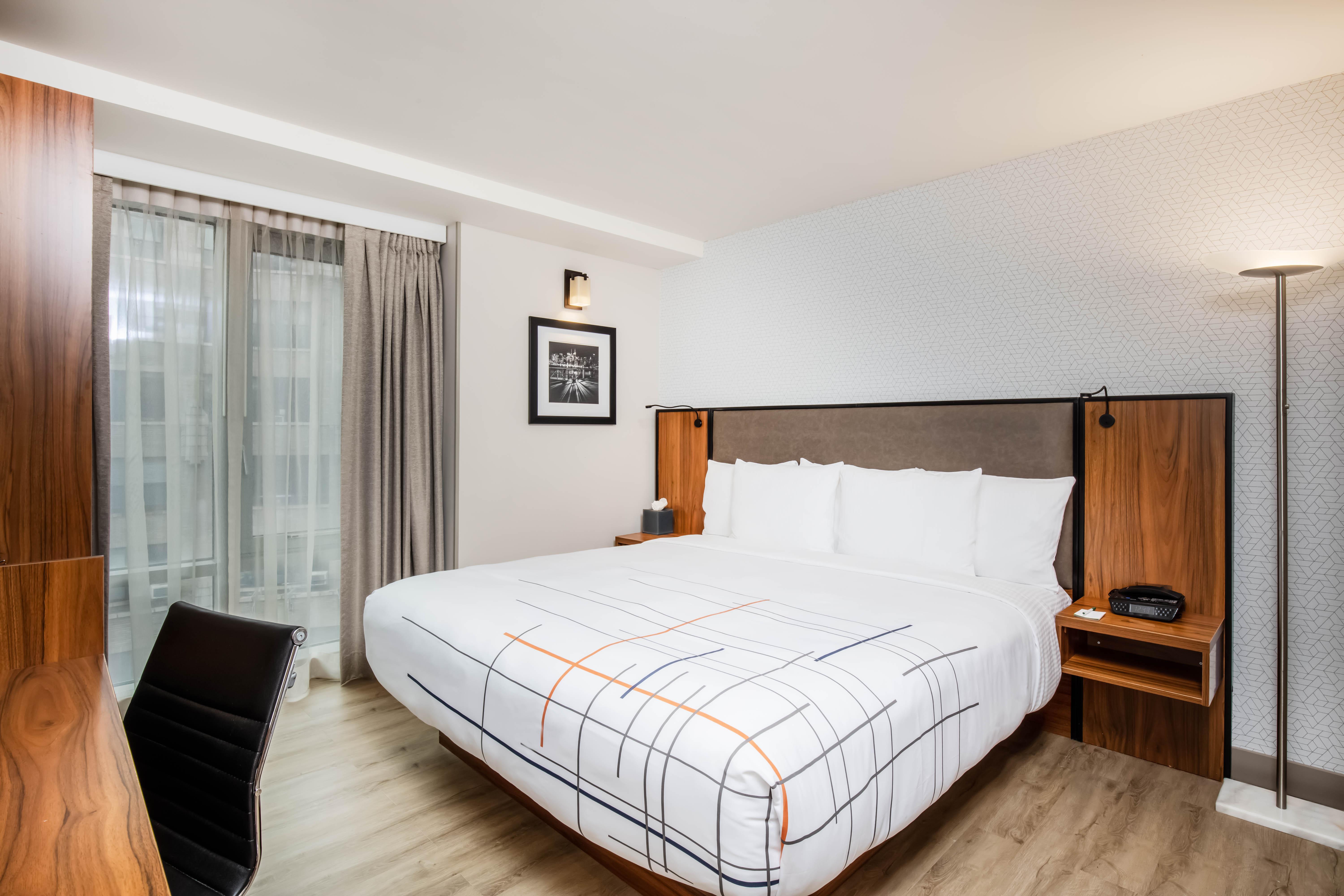 La Quinta By Wyndham Time Square South Hotel New York Exterior photo